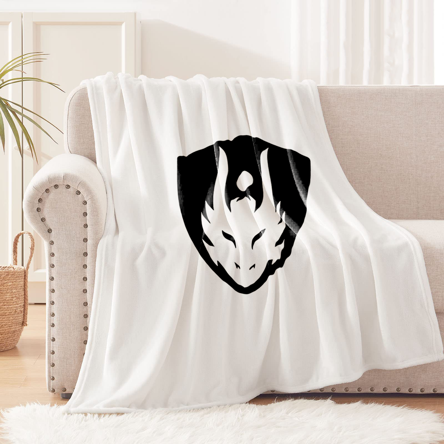 Manta de Tela Polar, Poliéster de 1.10 x 1.60 cm Quisqueya Sports Logo